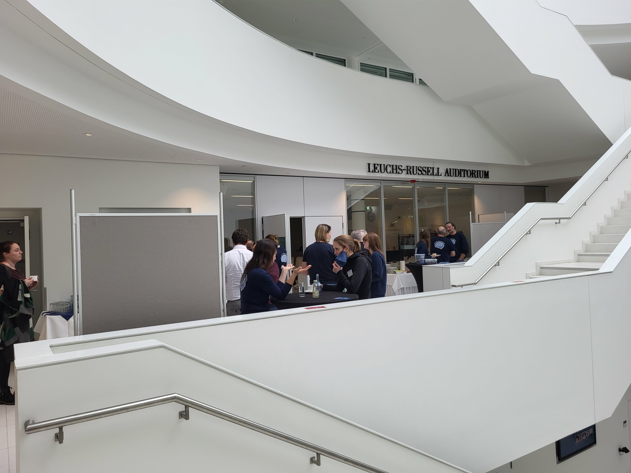 Inspiring discussions. (Image: A. Dakkouri-Baldauf)