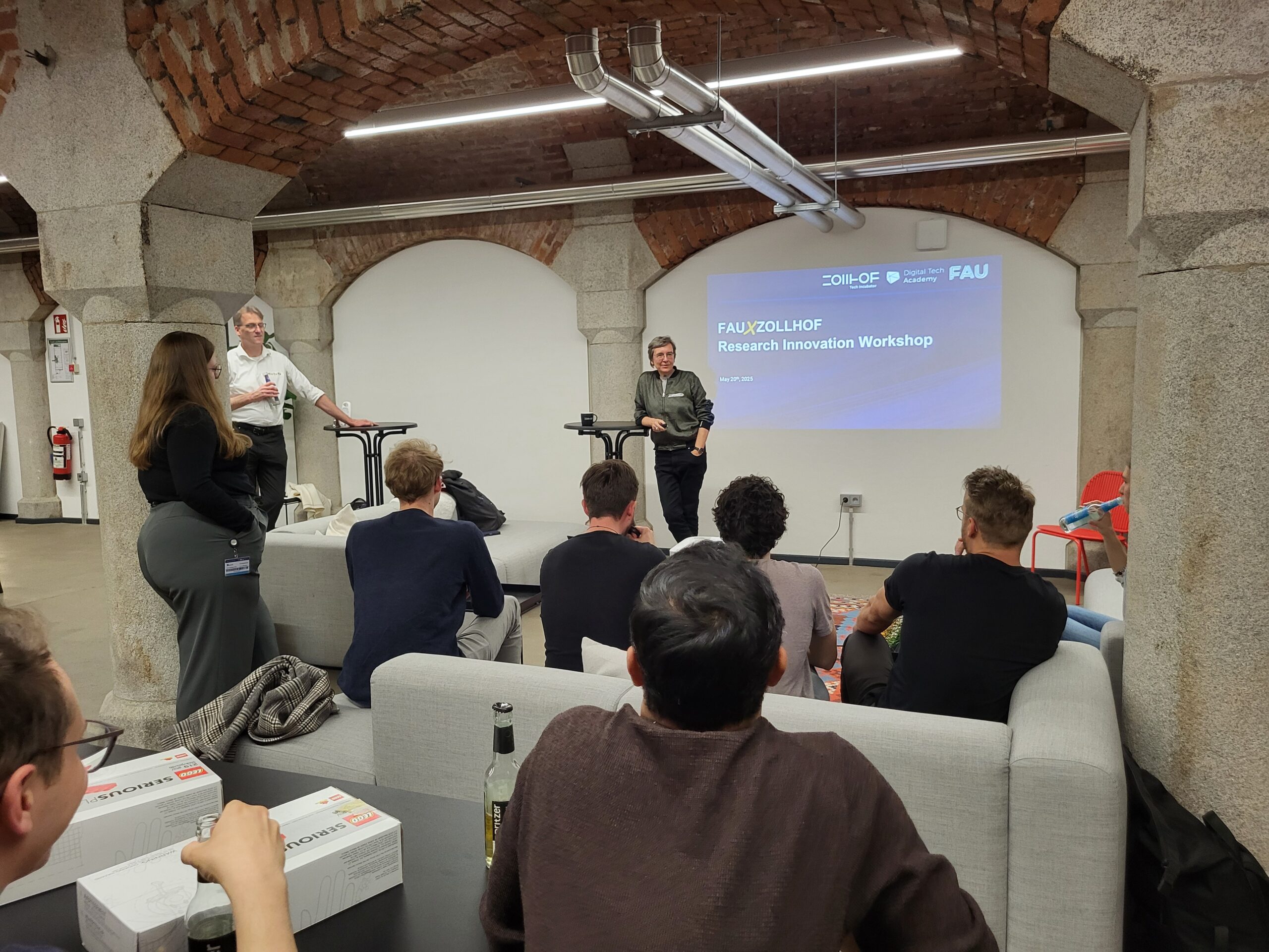 Welcome by Prof. Dr. Kathrin Möslein — kicking off with some inspiring words (Image: A. Dakkouri-Baldauf)