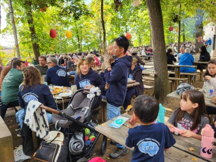 EBM members and their families enjoying a relaxed afternoon together. (Image: A. Dakkouri-Baldauf)
