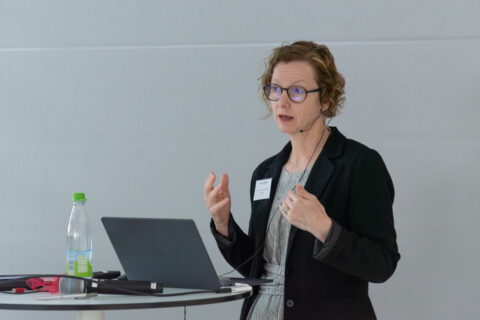 Invited speaker at the EBM Symposium 2025. (Image: S. Viezens)