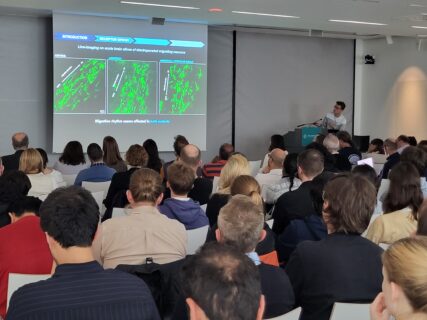 Speaker at the EBM Symposium 2025. (Image: A. Dakkouri-Baldauf)