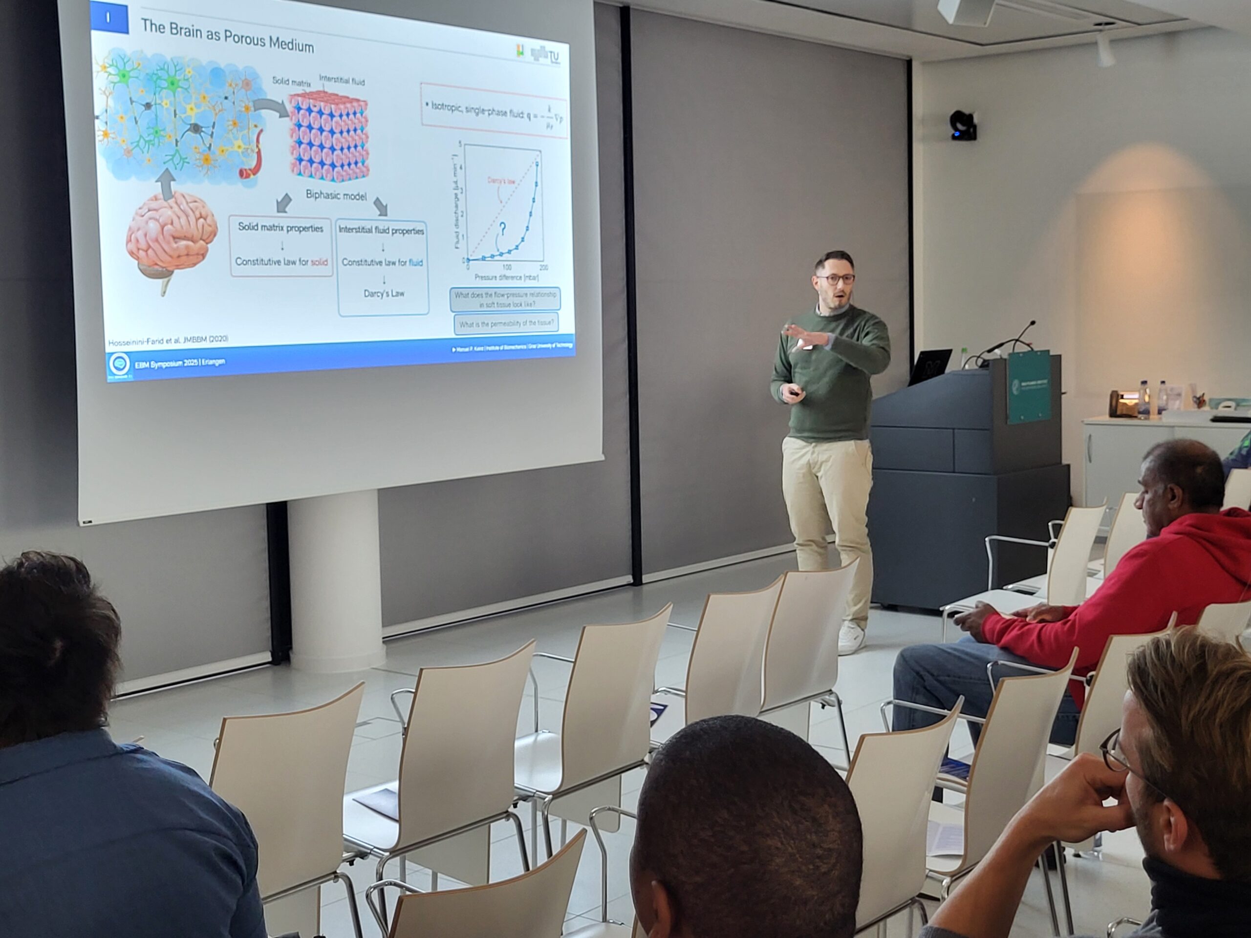Speaker at the EBM Symposium 2025 (Image: A. Dakkouri-Baldauf)