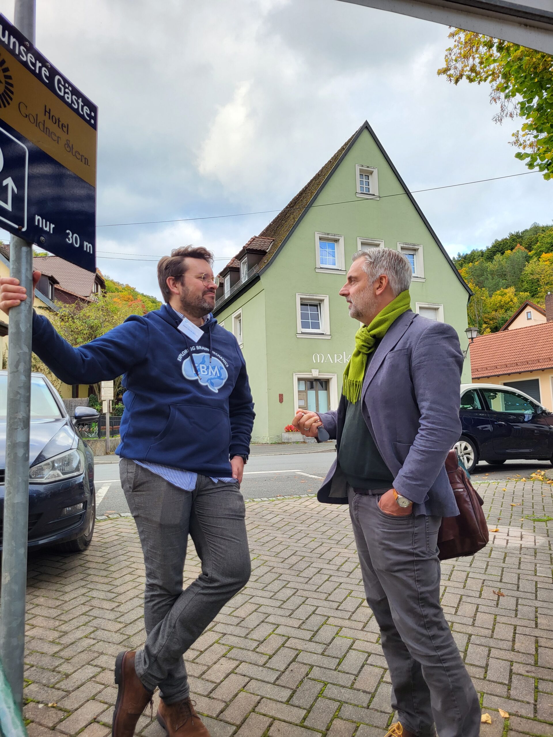 Networking in charming Muggendorf. (Image: A. Dakkouri-Baldauf)
