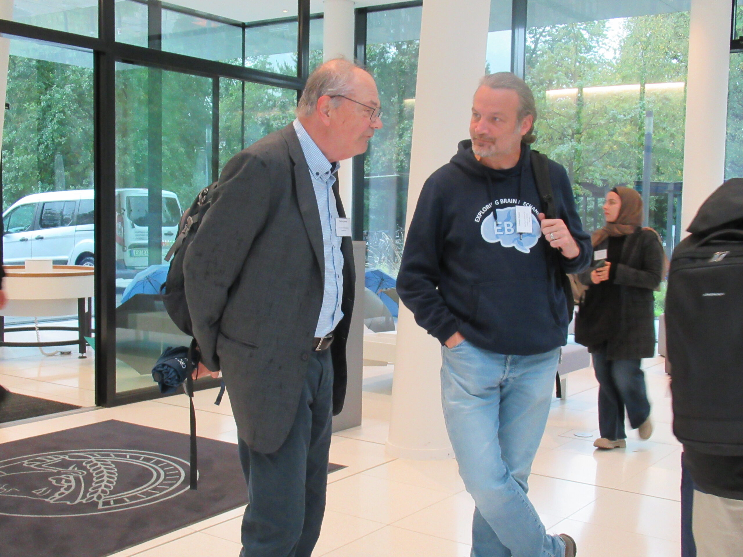 A lively start to the EBM Symposium 2025 as the first guests arrive and connect (Image: D. Bittner)