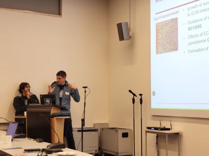 Project presentations by the postdoctoral researcher and PI. (Image: A. Dakkouri-Baldauf)