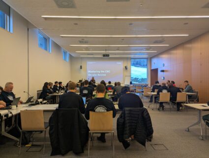 Insights into a DFG on-site evaluation with Aldo Boccaccini and Sonja Pötzsch. (Image: N. Tueni)