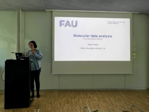 Katja Kobow during her lecture “Molecular data analysis” at the EBM Harmonization Workshop “From Molecules to Matrices”. Photo: E. Cecchini