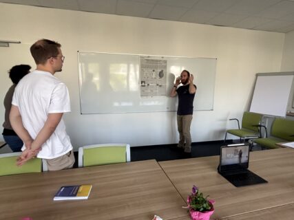 Workshop “How to Pitch Your Project” with three EBI-funded early-career PIs designated for the next funding period. Photo: S. Hülsenbeck