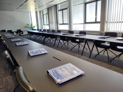 All set: binders in place, chairs lined up, and the Senatssaal ready for the panel. Photo: A. Dakkouri-Baldauf