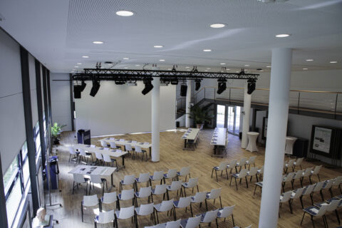 The Blaue Box, set and ready before the audience arrives. Photo: M. Gräve, J. Gonzalez / MMZ (FAU)